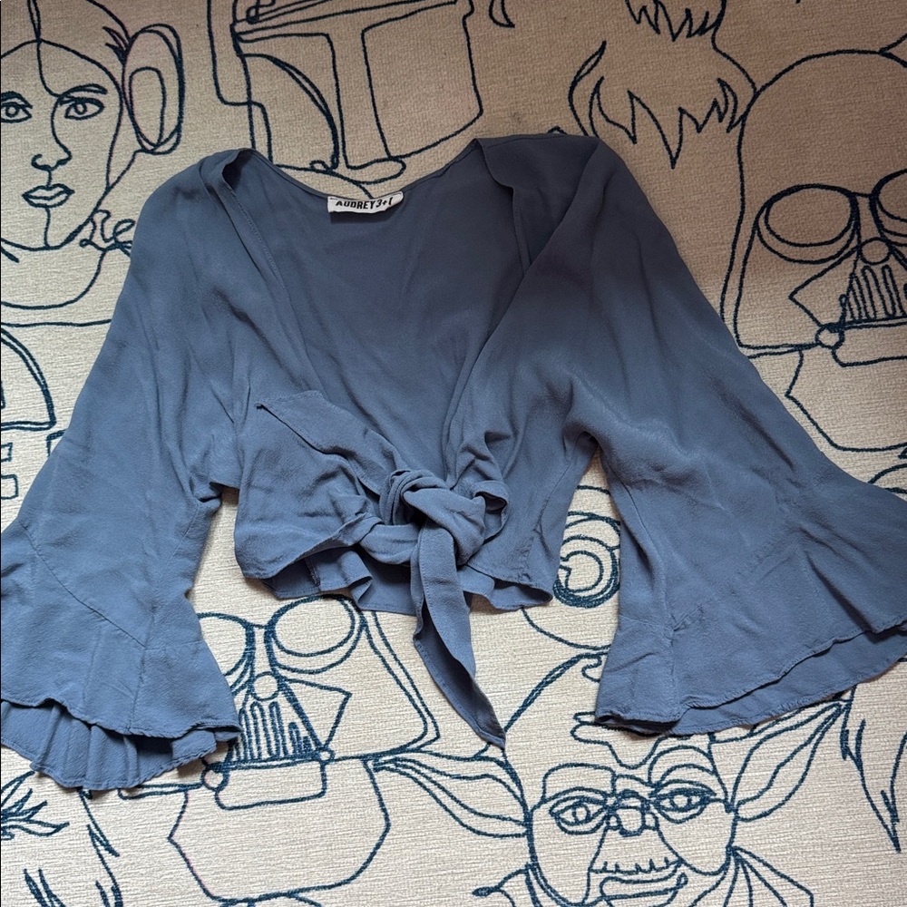 Audrey 3+1 Blue Tie-Front Bell Sleeve Crop Top